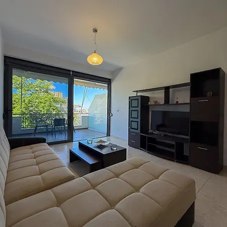 Azure Serenity Comfort 3 * Sarandë